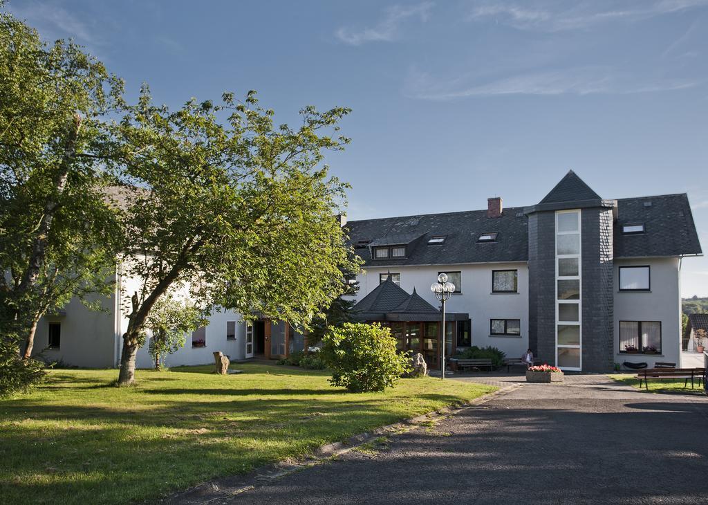 Landhotel Karrenberg Kirchberg an der Jagst Екстериор снимка