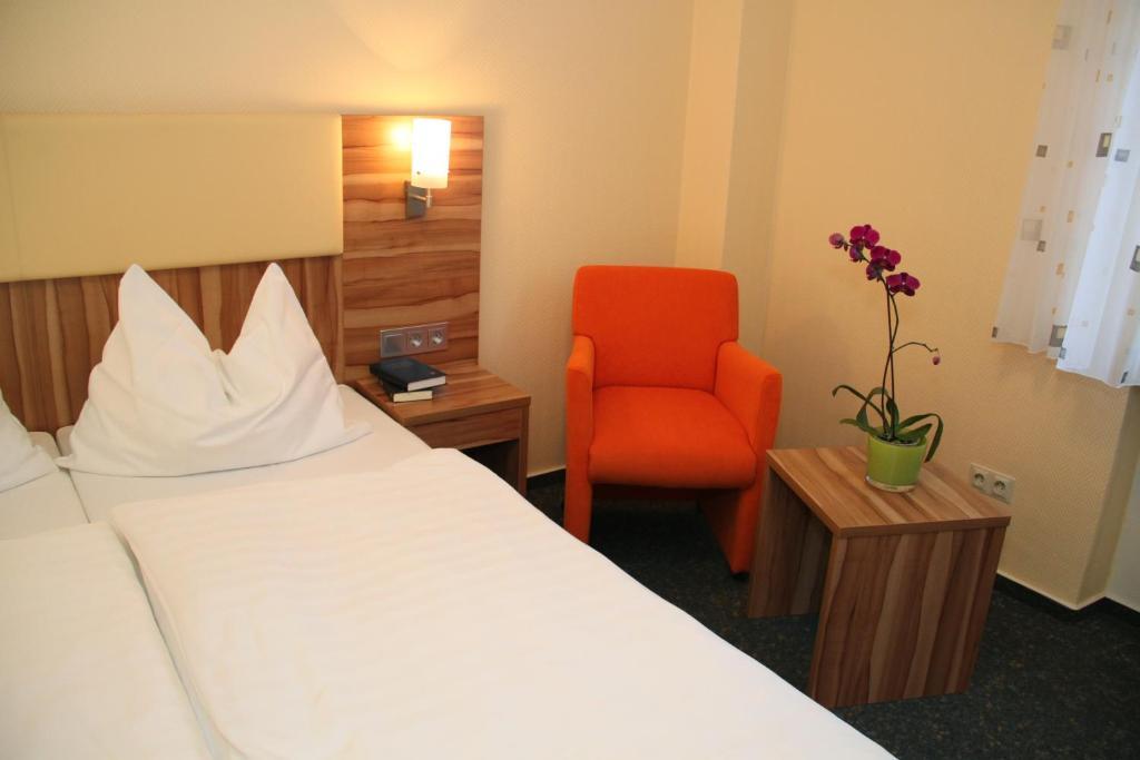 Landhotel Karrenberg Kirchberg an der Jagst Стая снимка