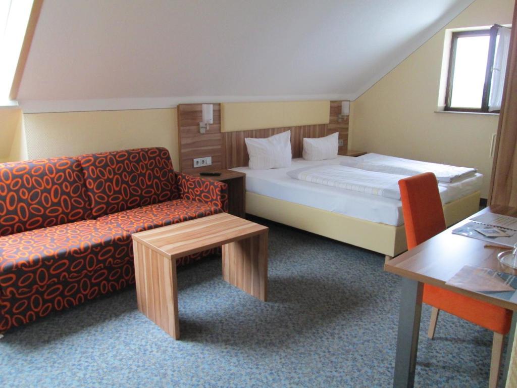 Landhotel Karrenberg Kirchberg an der Jagst Стая снимка
