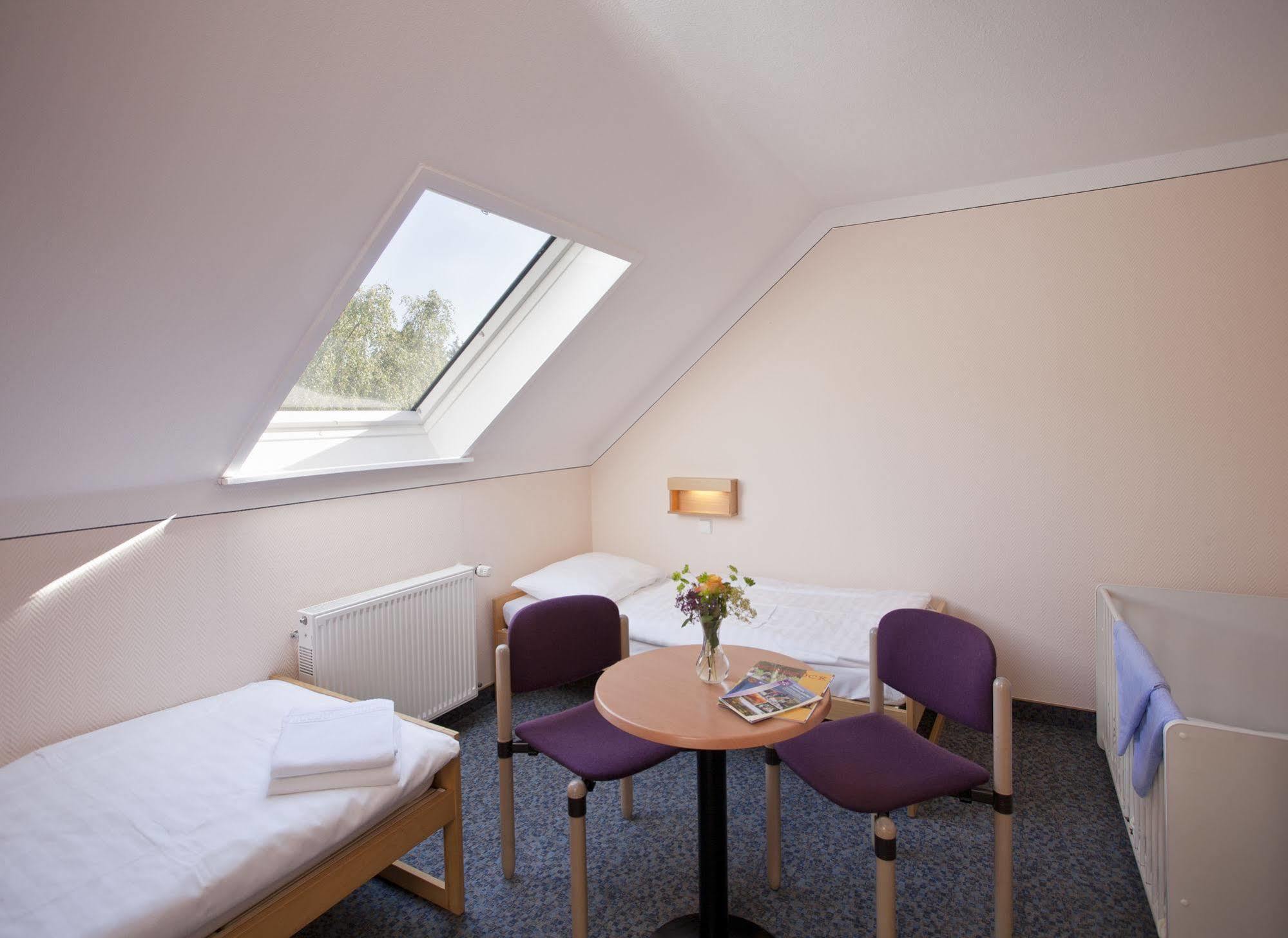 Landhotel Karrenberg Kirchberg an der Jagst Екстериор снимка